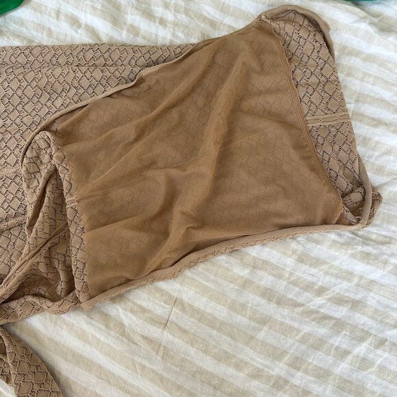 Size Small Helsa Wrap Dress - Picture 5 of 5